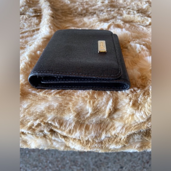Furla Black Wallet - Picture 7 of 8